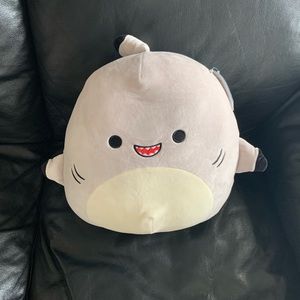 squishmallow shark